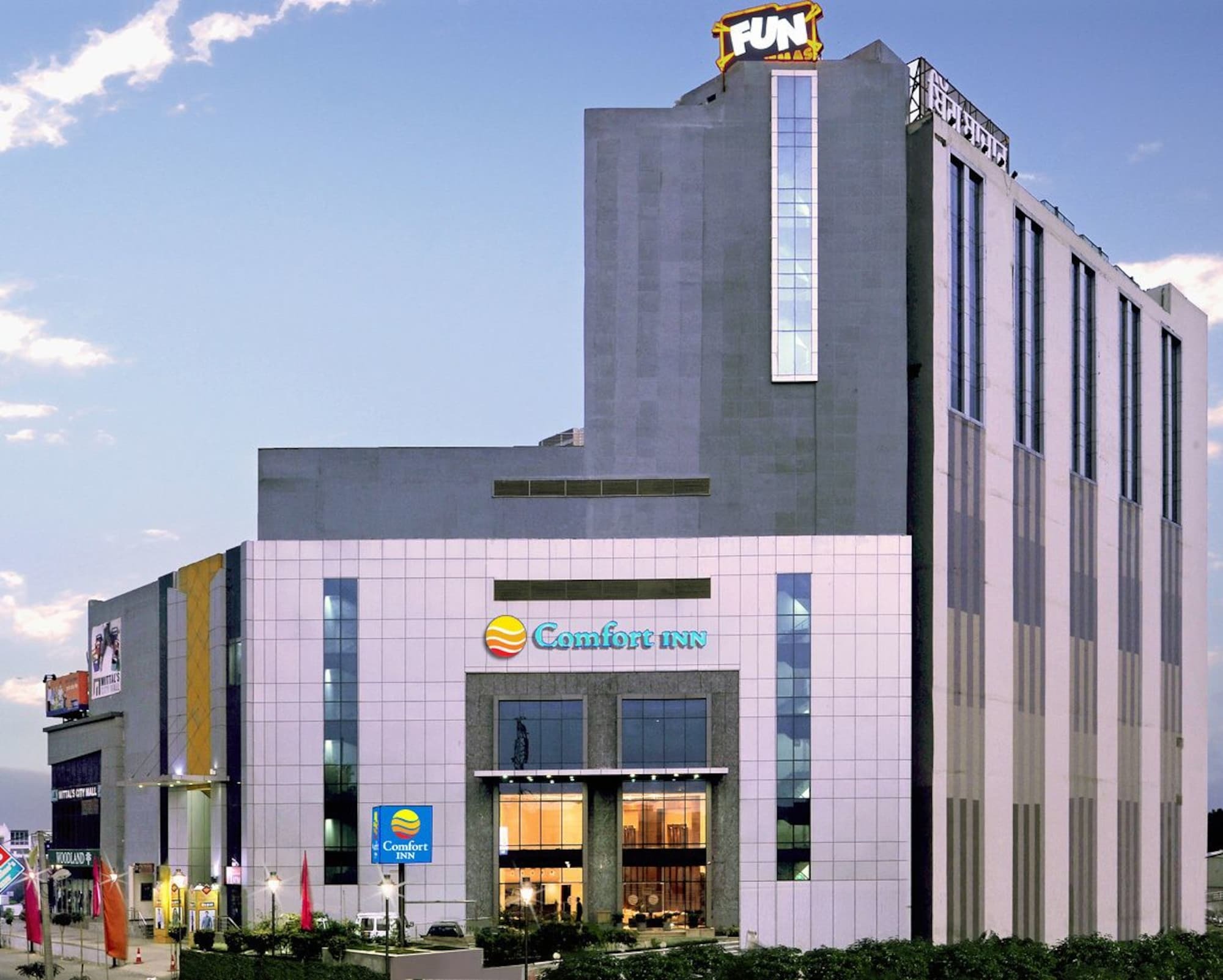 Comfort Inn Tulip Heights Bathinda Εξωτερικό φωτογραφία
